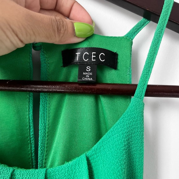 ✅ SALE NWOT TCEC Green Halter Neck Pleated Mini Dress with Pockets - Picture 3 of 10